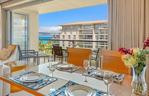 Dining - Maui Resort Rentals: Honua Kai - 7 Total Bedrooms, Gorgeous Ocean AND Lush West Maui Mountain Views! (Lahaina)