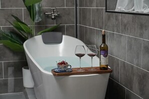 Luxury Room | Bathroom - Juman Hotel (Guangzhou)