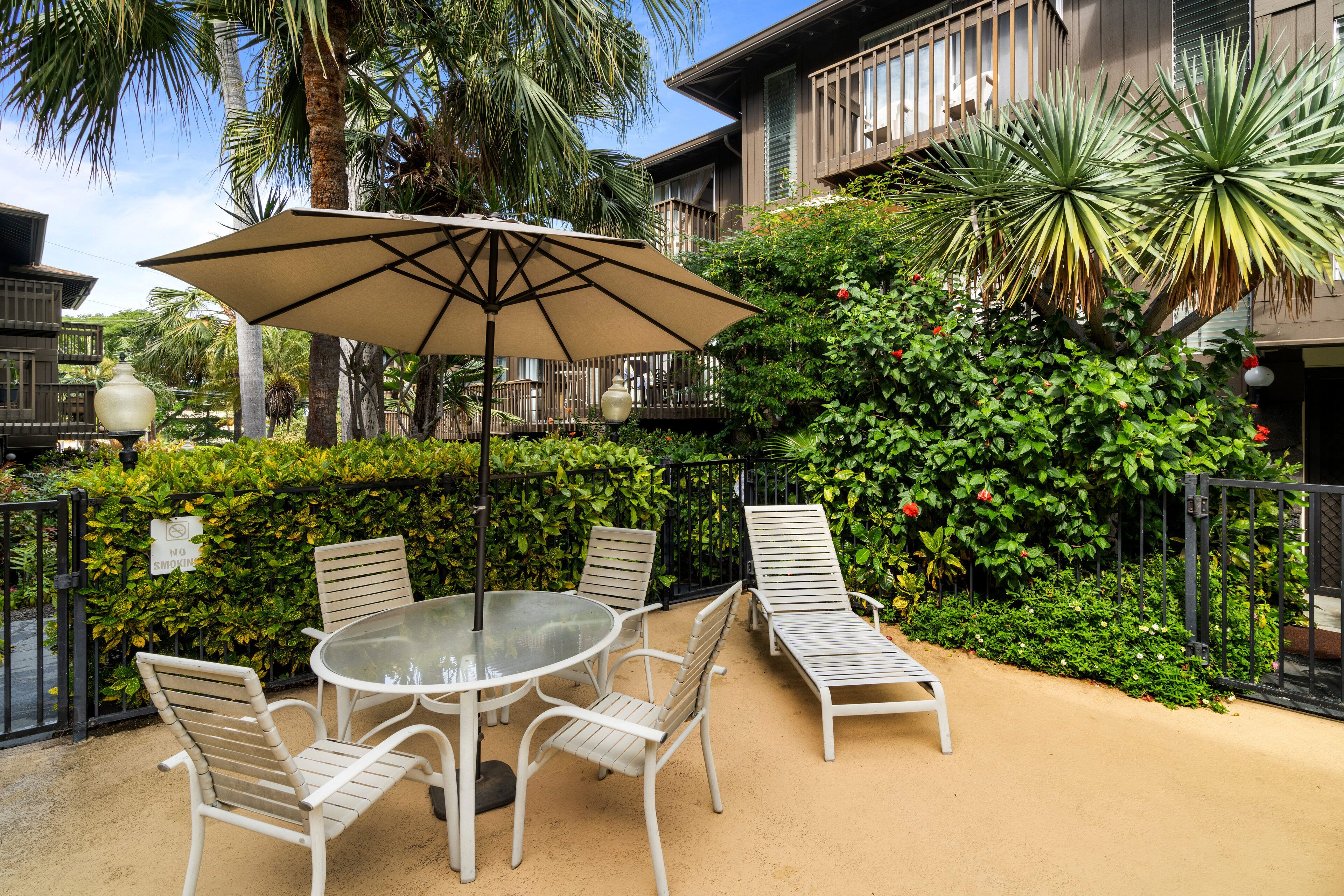 Outdoor dining