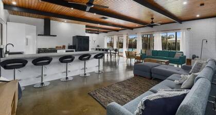 The Hildeton on Hogans