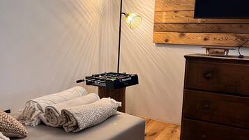 2 Schlafzimmer, Bügeleisen/Bügelbrett, kostenloses WLAN, Bettwäsche