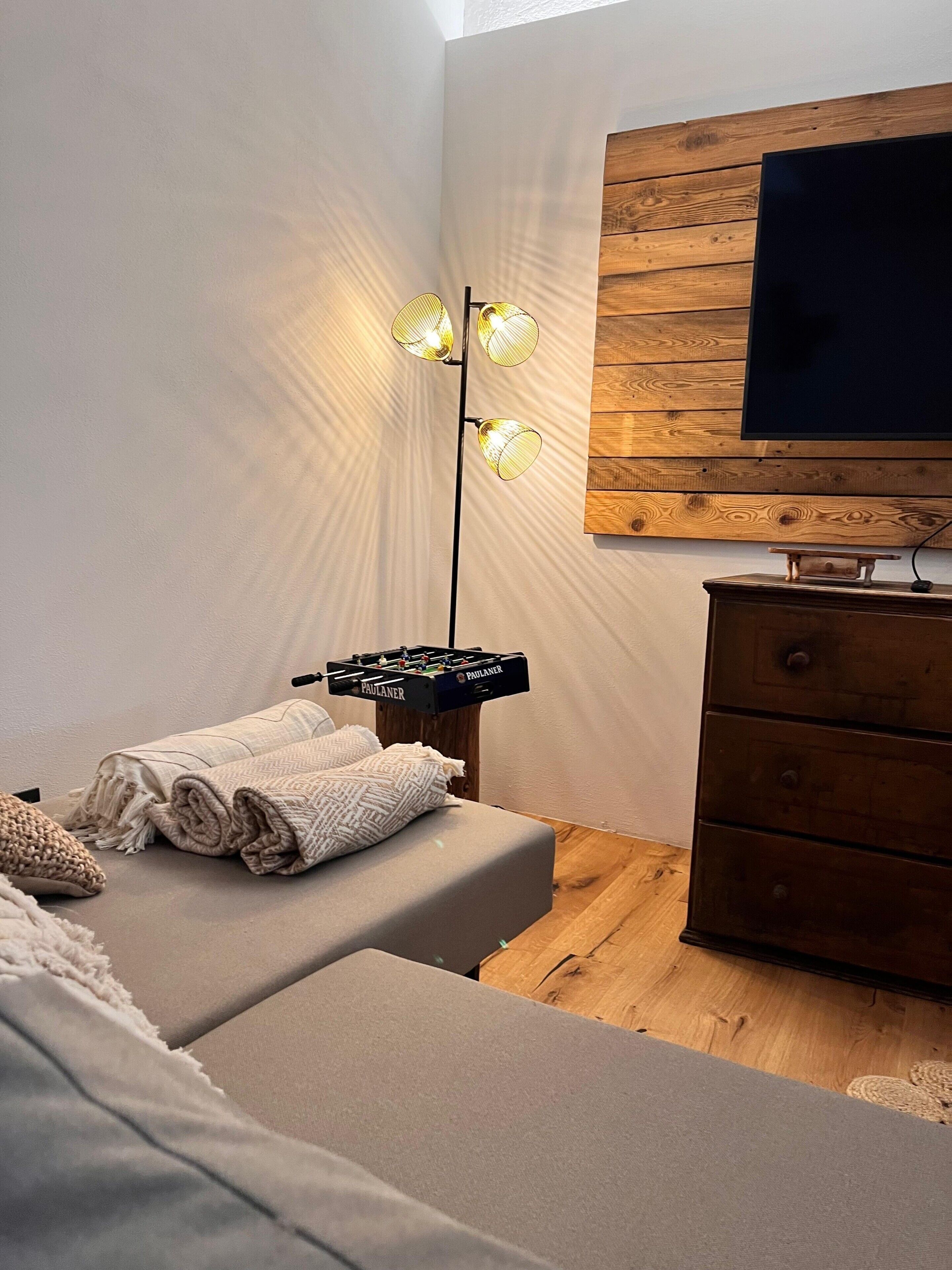 2 habitaciones, tabla de planchar con plancha y wifi gratis 