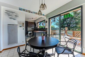 Dining - Maison Ostrea – Stunning View of the Arcachon Bay in Gujan-Mestras (Gujan-Mestras)