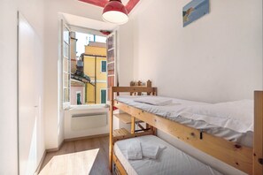 3 makuuhuonetta, vuodevaatteet