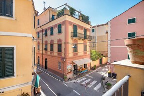 Property grounds - Apartment 'Piter' with Private Terrace (Bonassola)