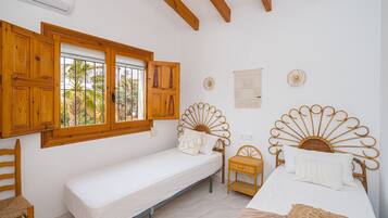 3 chambres, Wi-Fi gratuit, draps fournis