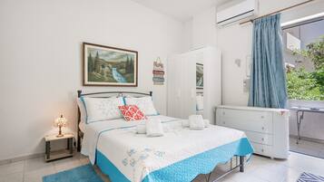 1 bedroom, free WiFi, bed sheets
