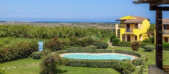 Holiday Home 'La Capazza' with Sea View, Wi-Fi and Air Conditioning