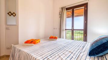 2 chambres, Wi-Fi gratuit, draps fournis