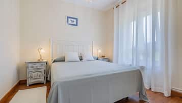 3 Schlafzimmer, Bügeleisen/Bügelbrett, kostenloses WLAN, Bettwäsche