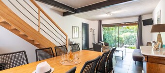 Holiday Home 'Le Gîte De Tante Berthe' with Mountain View, Private Pool and Wi-Fi