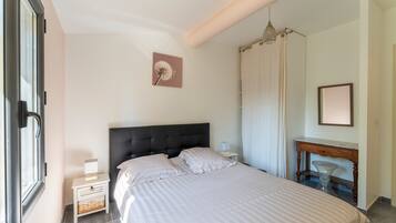 2 sovrum, gratis wi-fi och sÀngklÀder