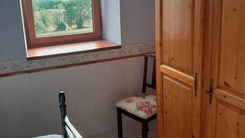 2 bedrooms, free WiFi