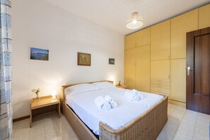 2 habitaciones, wifi gratis y ropa de cama 