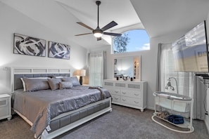 4 habitaciones, cuna de viaje, wifi y ropa de cama 