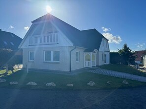 Uklassifisert bilde, 3 av 13, knapp