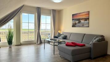 TV, DVD player, stereo