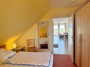 2 bedrooms, WiFi, bed sheets - Ferienappartement Nr. 7030 in Neddesitz - Ferienwohnung 30 Neddesitz (Sagard)