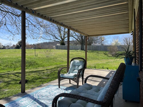 Caribbean in the Country with ALL the feels! Hike, Nashville, lake, waterfalls.