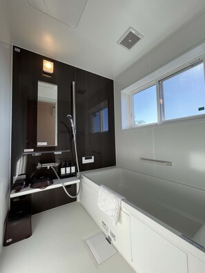 Royal Villa | Bathroom - Sea Terrace4-156 (Minamiise)