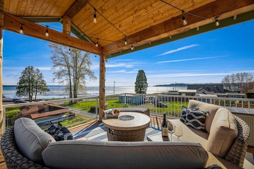 The Perch | Birch Bay Views · Fire Deck · Beach