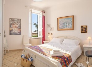 1 bedroom, iron/ironing board, bed sheets