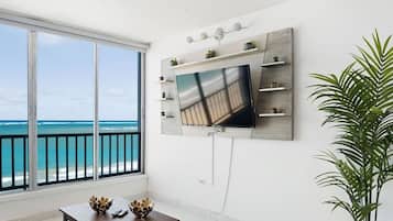 Apartment, Ocean View | 2 bedrooms, iron/ironing board, free WiFi, bed sheets