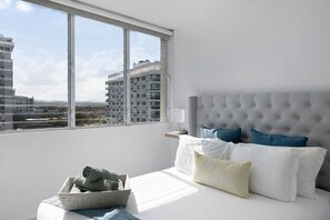 Appartement, vue sur l’océan | 2 chambres, fer et planche à repasser, accès au Wi-Fi (inclus)