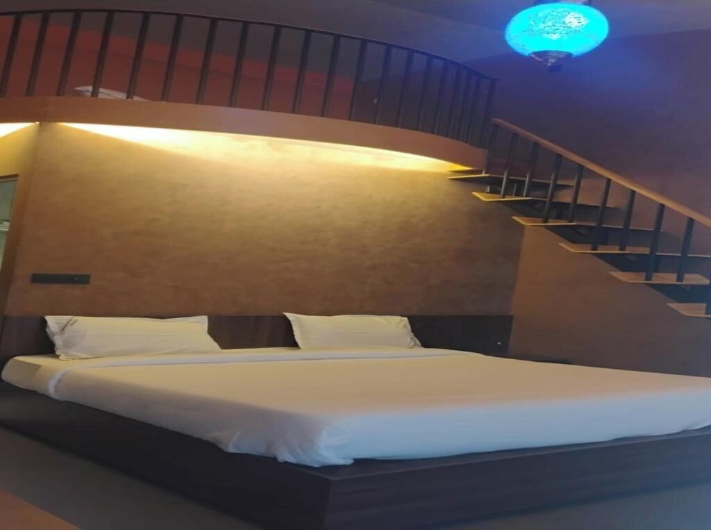 Luksusstudiosviitti | Työpöytä, äänieristys, ilmainen Wi-Fi, vuodevaatteet