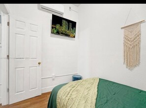 1 bedroom, free WiFi, bed sheets, wheelchair access