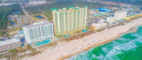 Aan het strand, ligstoelen aan het strand