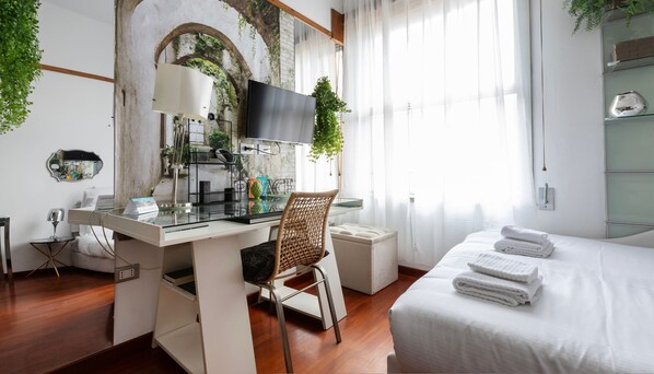 Room - Italianway - Porta Nuova 52 C (Milan)