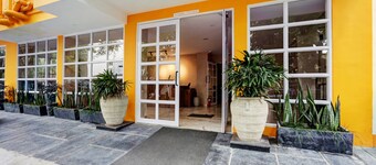 OYO Flagship La Monte Inn