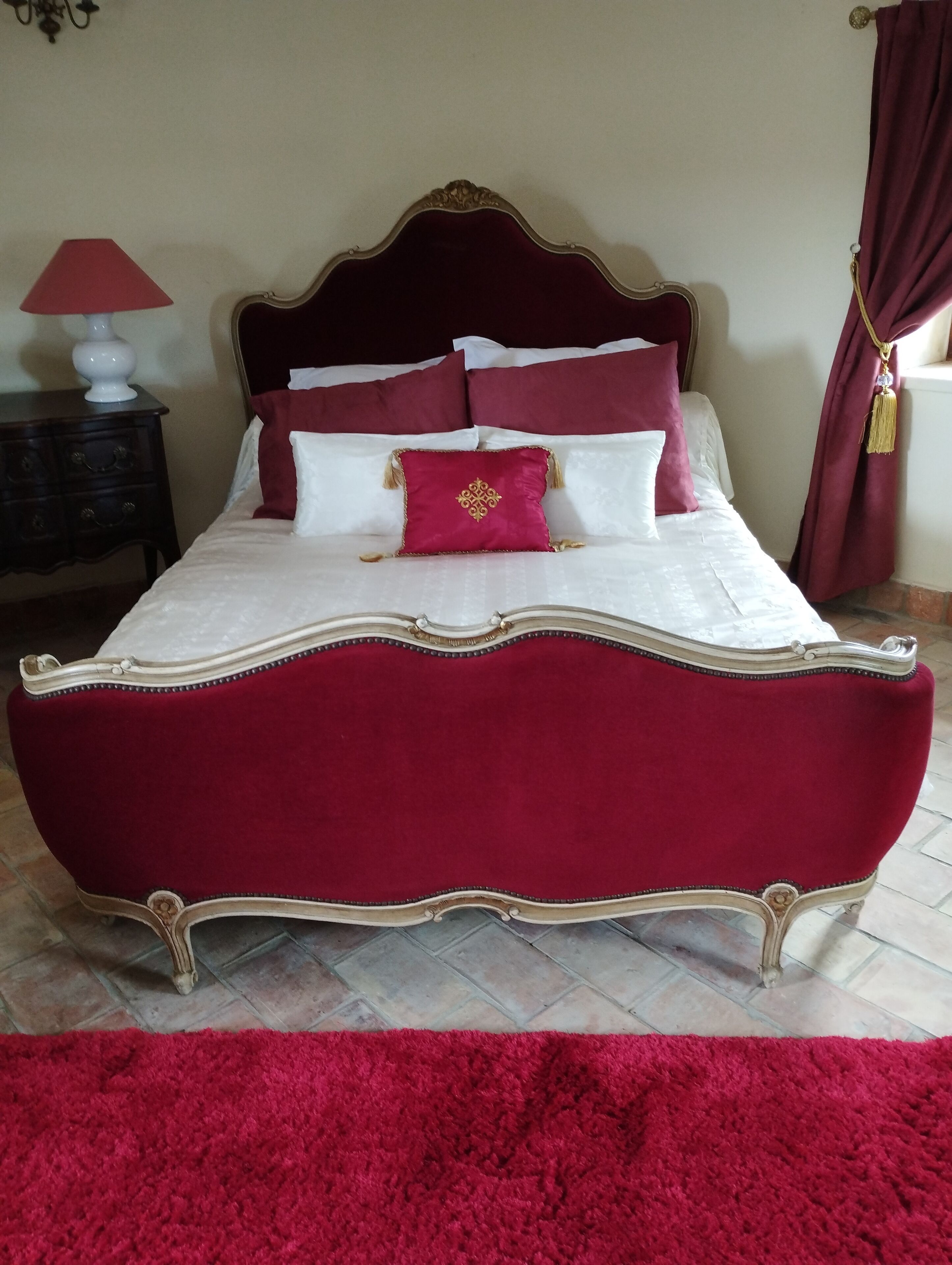 7 bedrooms, desk, free WiFi, bed sheets