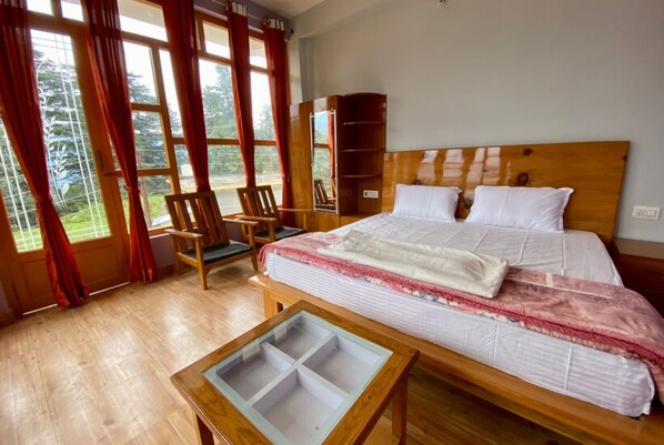 Habitación doble Deluxe | Wifi gratis y ropa de cama 