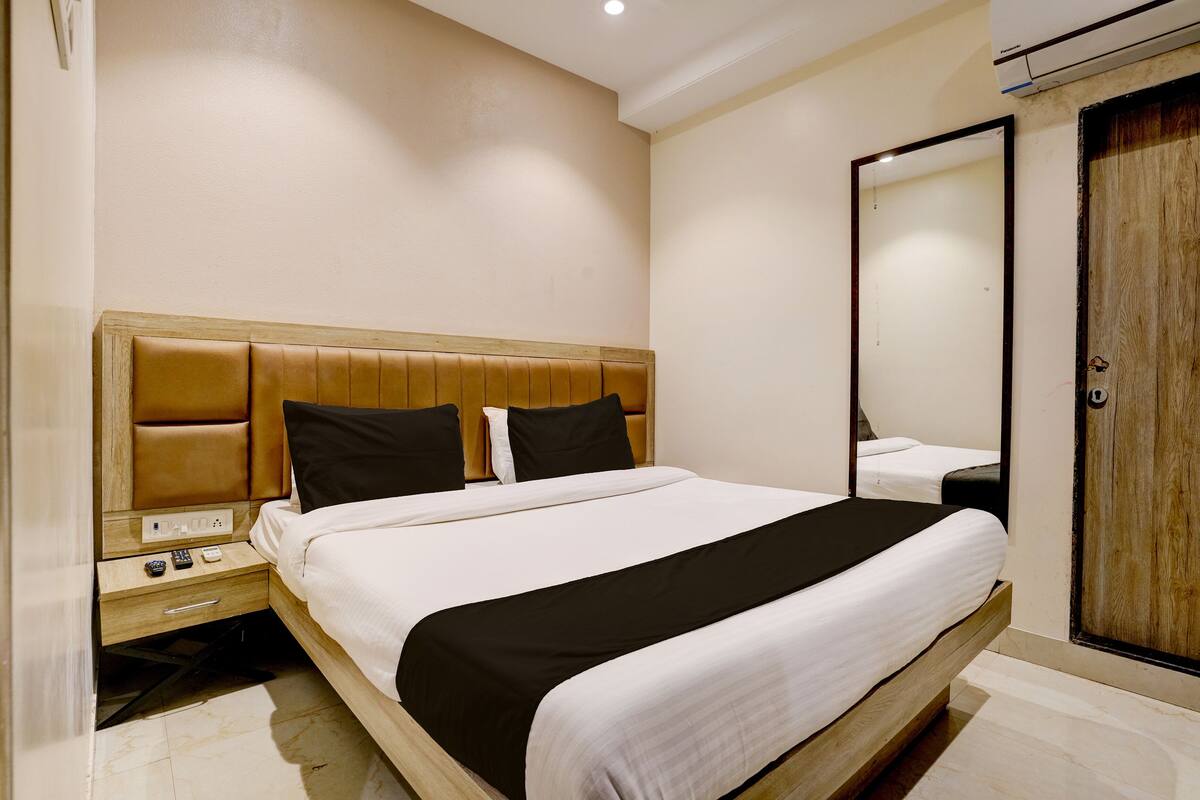 Habitación clásica con 1 cama doble o 2 individuales | Escritorio y wifi gratis
