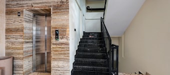 OYO Flagship Bgs Guest House 