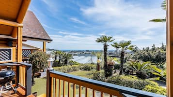 Standard Room, Ocean View | Terrace/patio