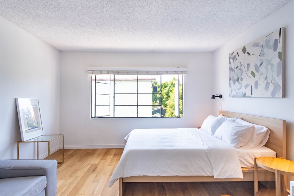 Charming Echo Park Studio. PetFriendly! Los Angeles Vrbo
