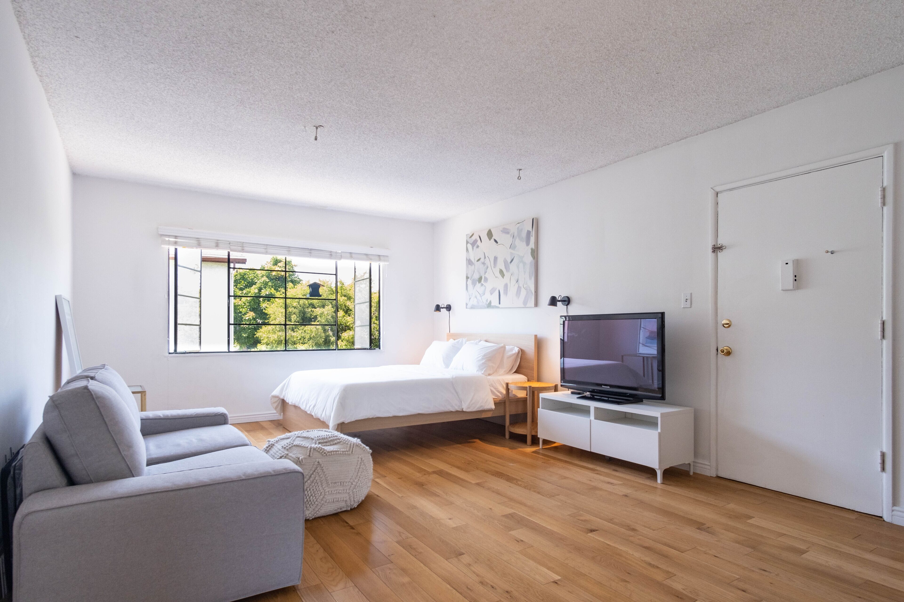 Charming Echo Park Studio. Pet-Friendly! 