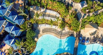 Hilton Towers Jr Suite