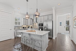 Fridge, microwave, oven, stovetop - Stunning 4 BR Home in Highland Parks - Resort Pool + Grills & Hot Tub (Santa Rosa Beach)