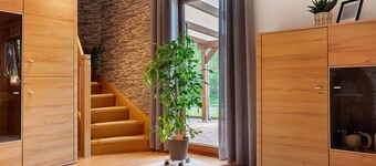 Ferienhaus Thomas mit Sonnen-Terrasse und Garten und WLAN