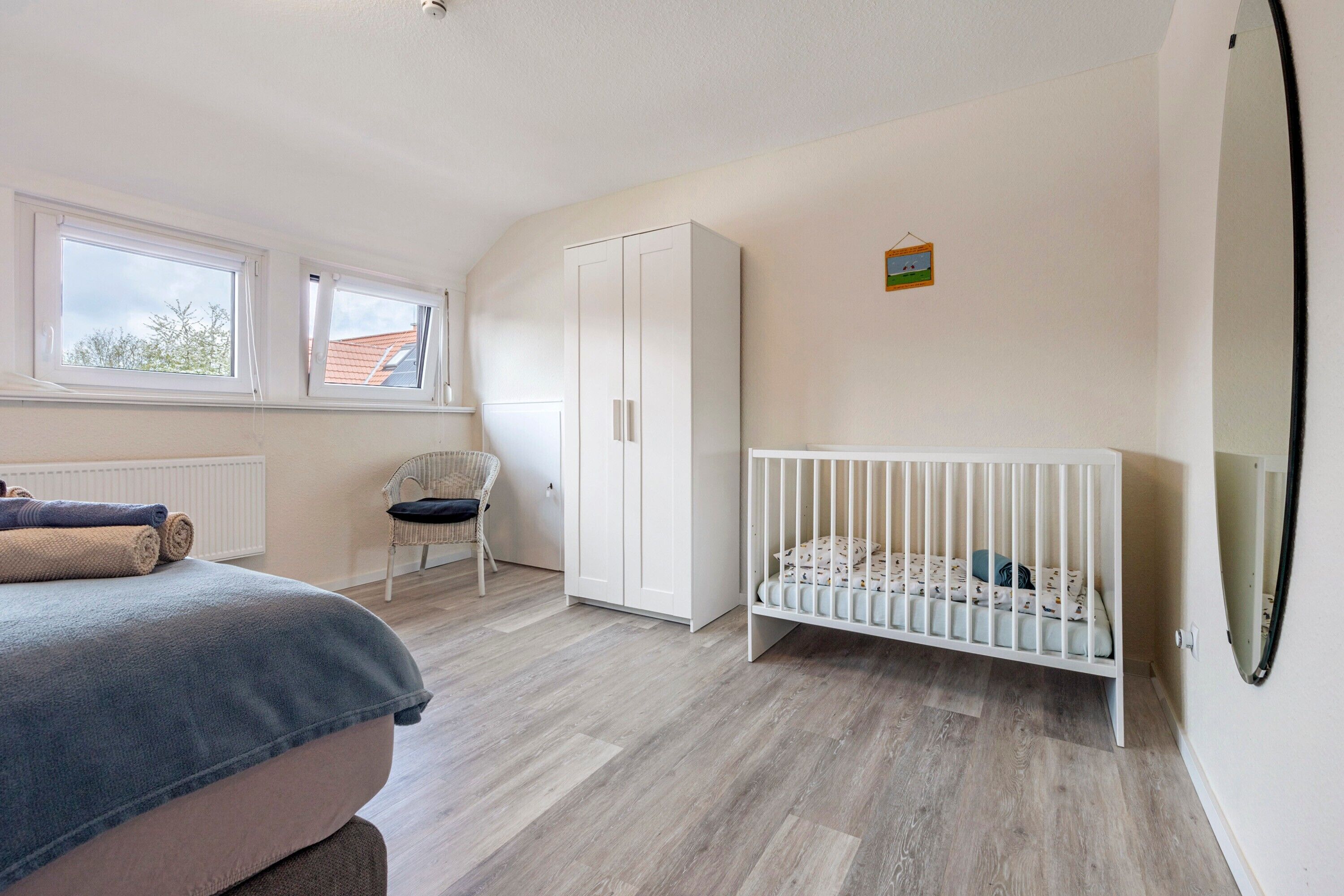 2 habitaciones, tabla de planchar con plancha y wifi gratis 