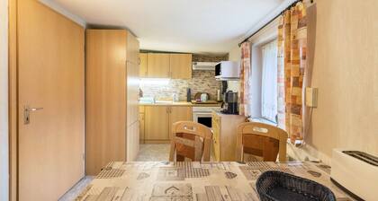 Ferienhaus 'Ferienhäuschen Wils' mit Gemeinschaftspool, privater Terrasse und WLAN
