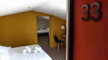 1 chambre, fer et planche à repasser, Wi-Fi, draps fournis