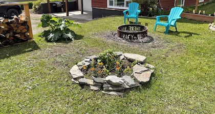 Cozy Country Mountain Nest - Mountain views - Family Friendly - Pet Friendly
