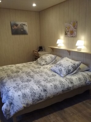 2 chambres, Wi-Fi, draps fournis