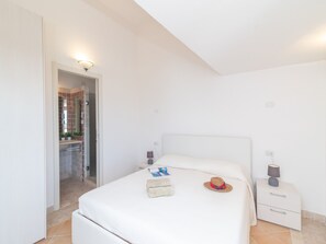 Familienapartment, Mehrere Schlafzimmer, 2 Bäder (Feel So Good) | 3 Schlafzimmer, kostenloses WLAN, Bettwäsche
