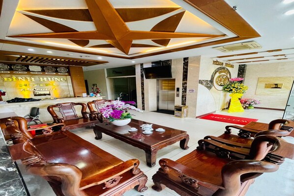 Reception - Binh Hung Hotel (Ho Chi Minh City)